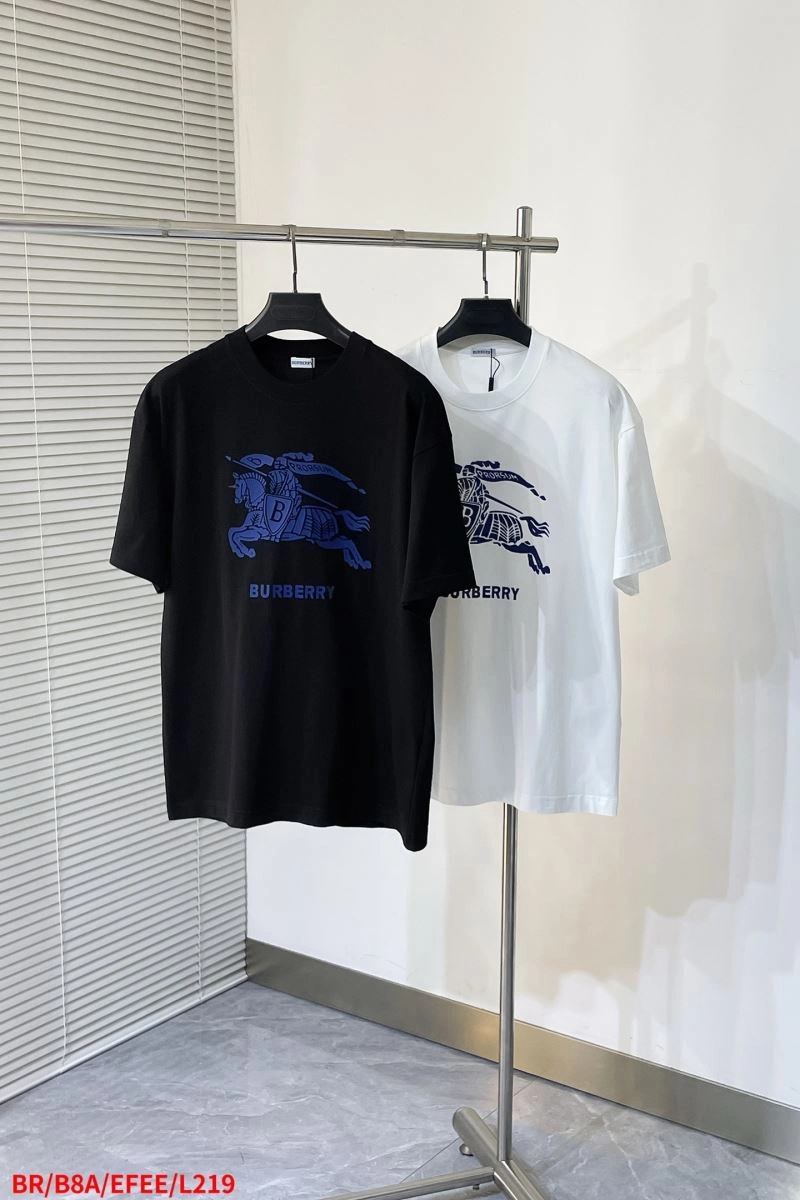 Burberry T-Shirts ComfortFit 100383