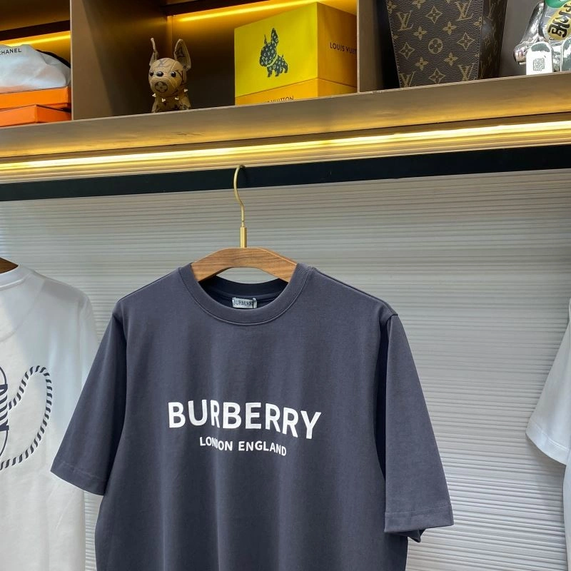 Burberry T-Shirts Trendsetting 100376