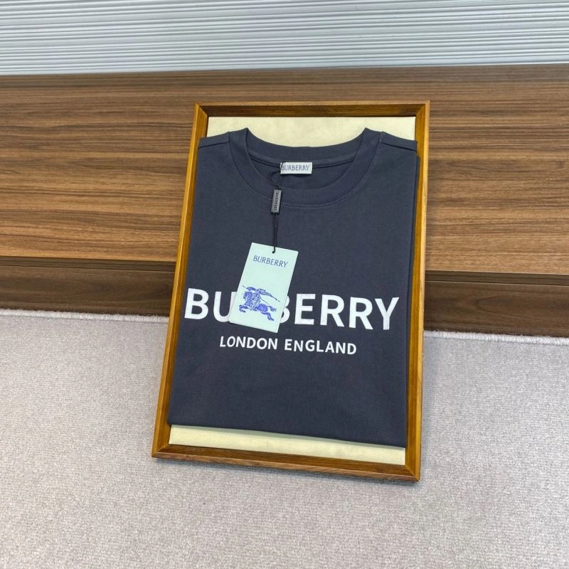 Burberry T-Shirts Trendsetting 100376