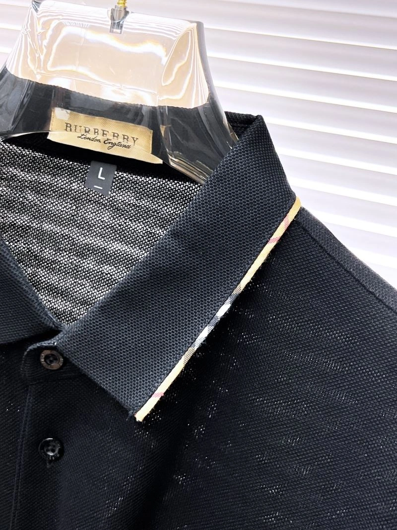 Burberry T-Shirts Lightweight 100354