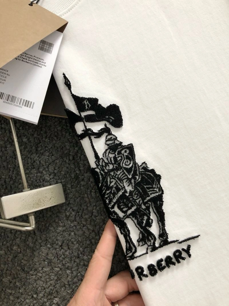 Burberry T-Shirts Affordable 100340