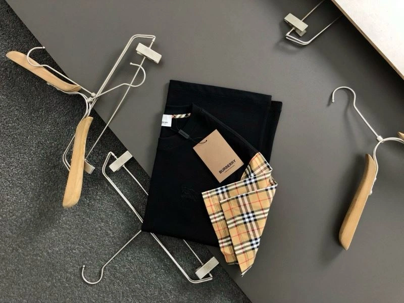 Attractive Burberry T-Shirts 100395