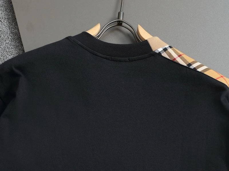 Burberry T-Shirts Soft 100342