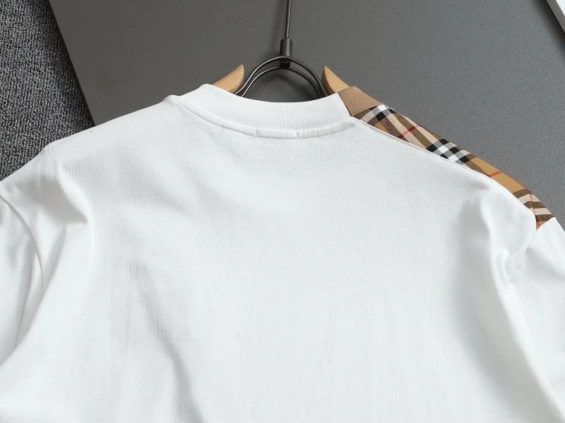 Burberry T-Shirts Durable 100347