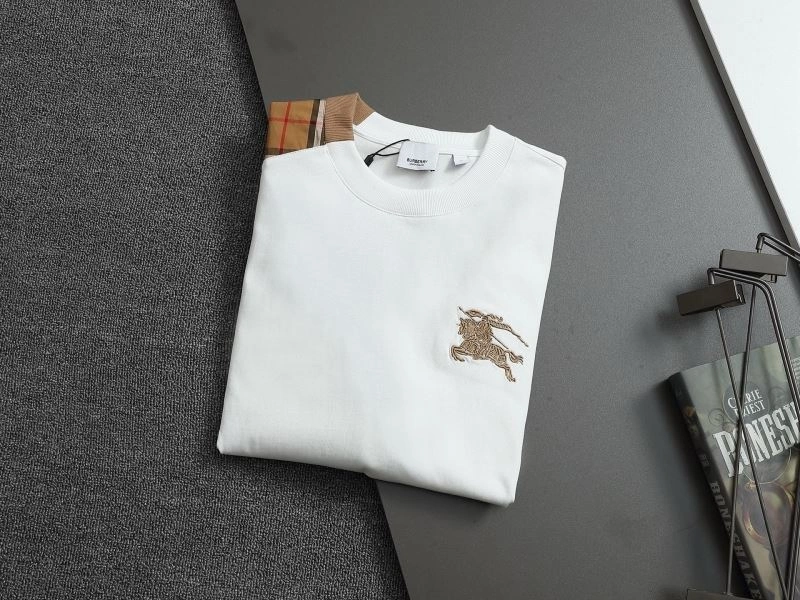 Burberry T-Shirts Durable 100347