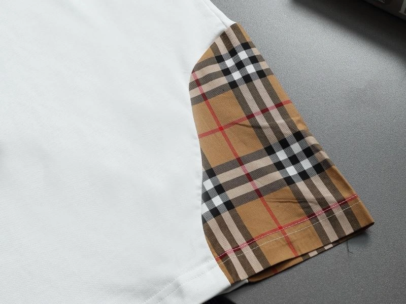 Burberry T-Shirts Durable 100347