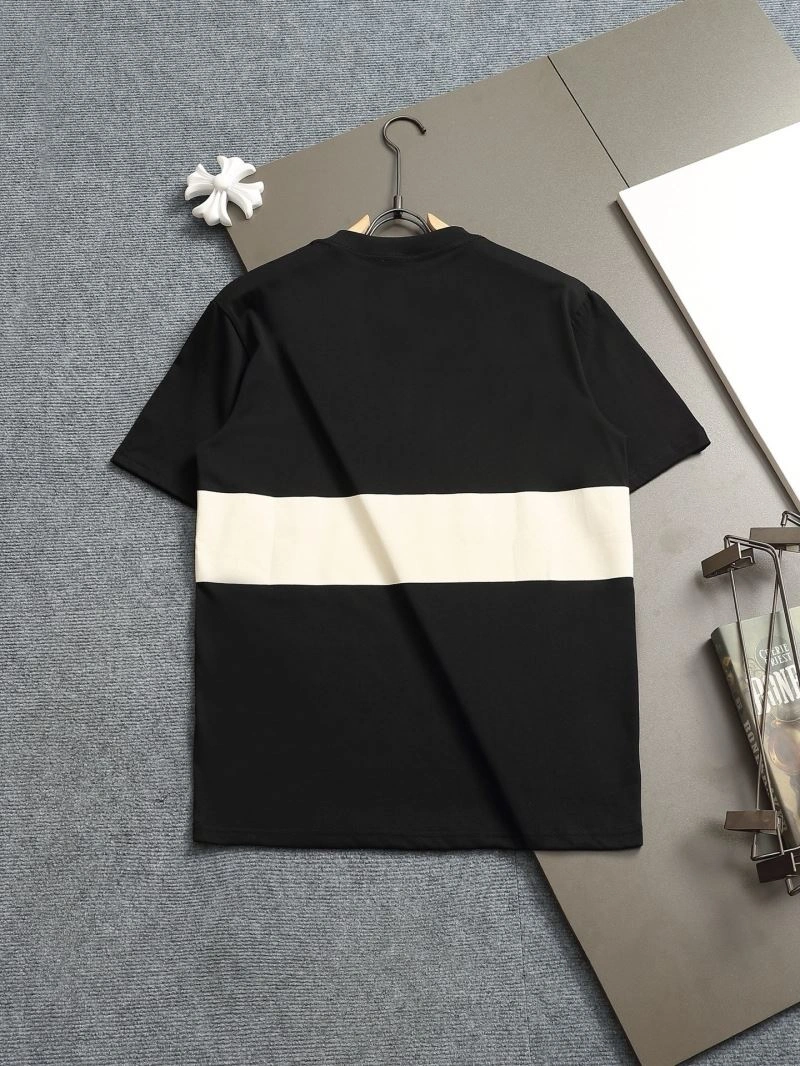 Burberry T-Shirts Unisex 100402