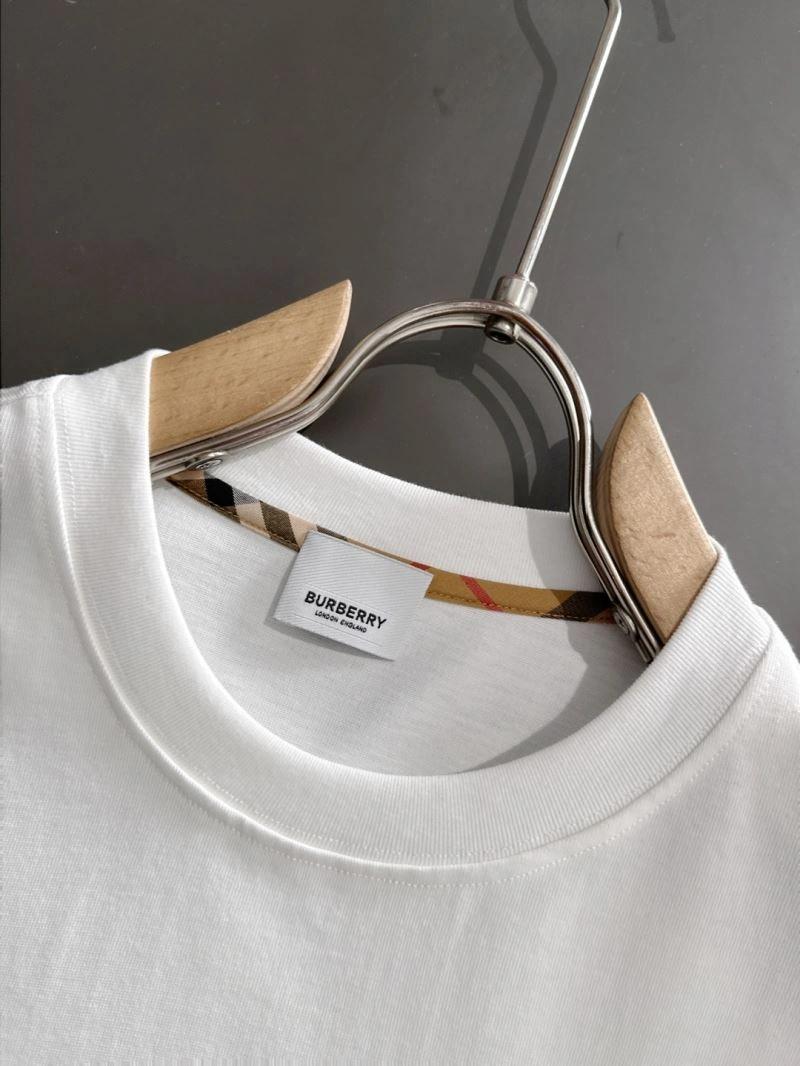 Burberry T-Shirts Modern 100326