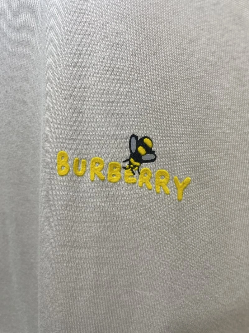 Burberry T-Shirts ModernLook 100318