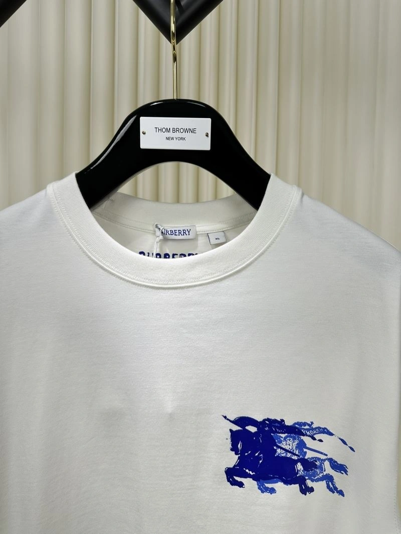 Burberry T-Shirts Stretchable 100110