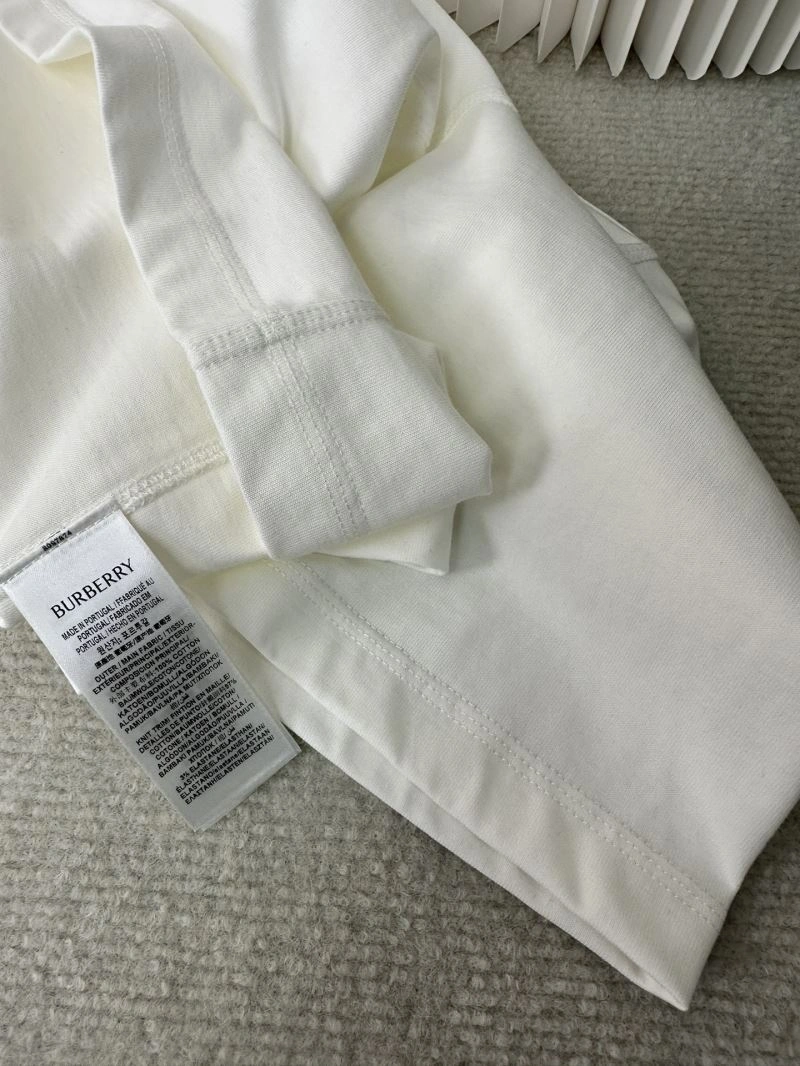 Burberry T-Shirts Stretchable 100110