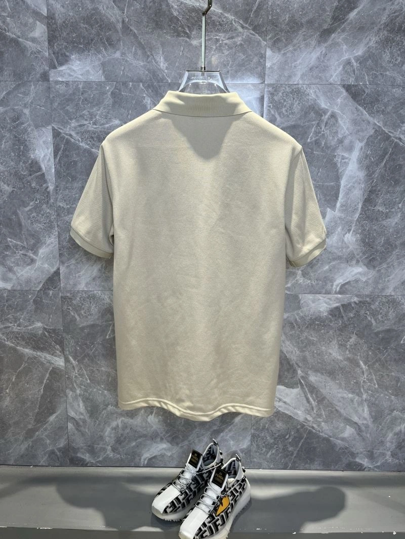 Tailored Burberry T-Shirts 100091