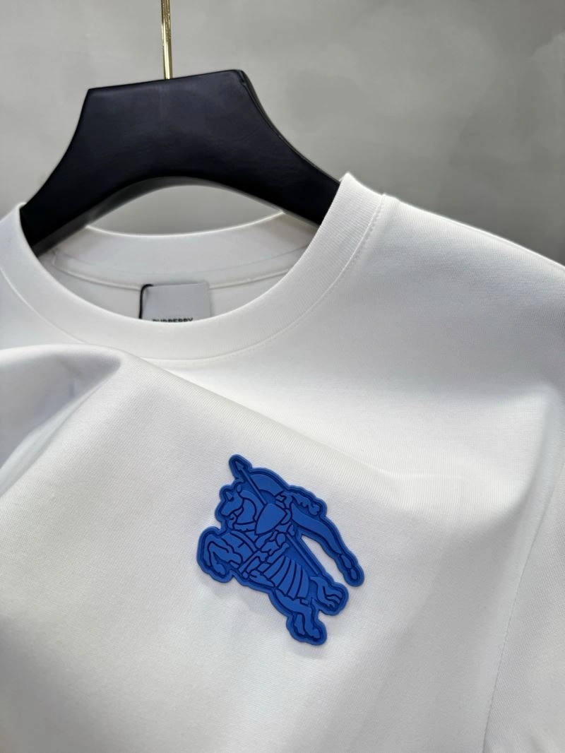 Burberry T-Shirts Elegant 100089