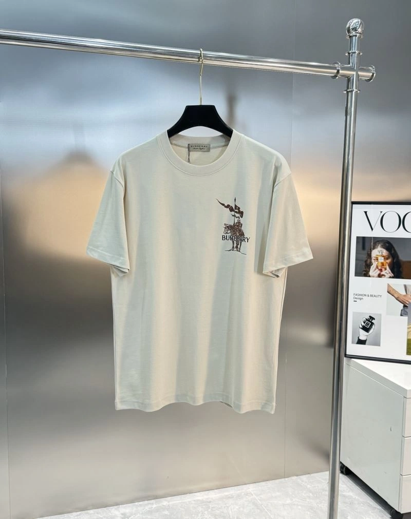 Vibrant Burberry T-Shirts 100154