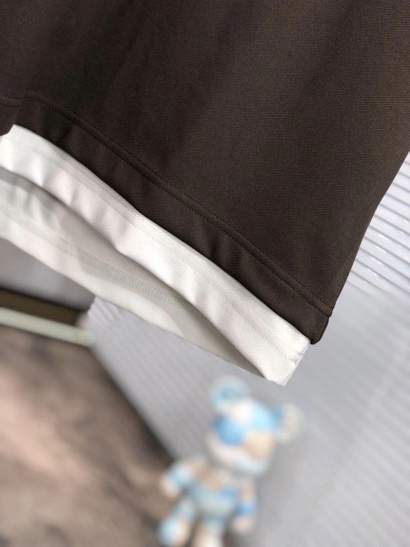 Lightweight Burberry T-Shirts 100074