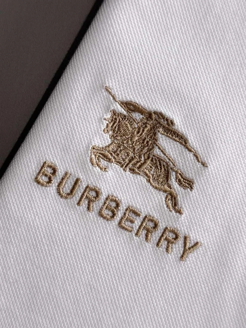 Burberry T-Shirts RelaxedFit 100057