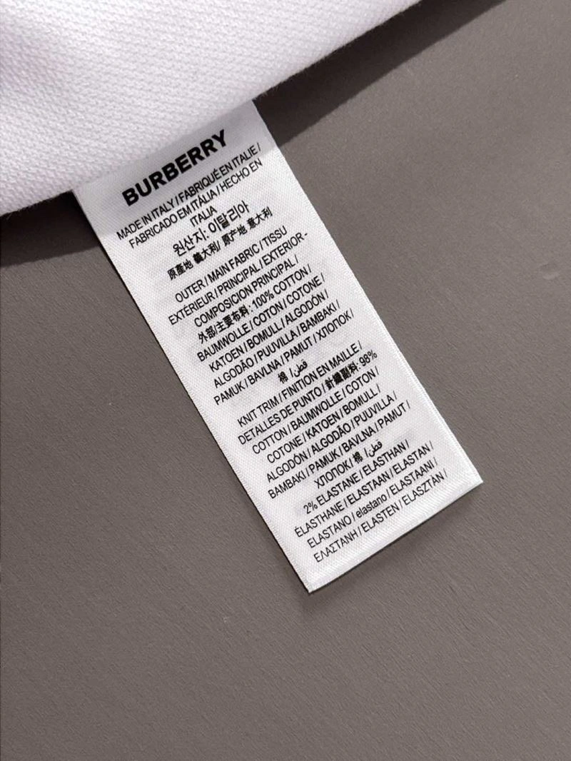 Burberry T-Shirts RelaxedFit 100057