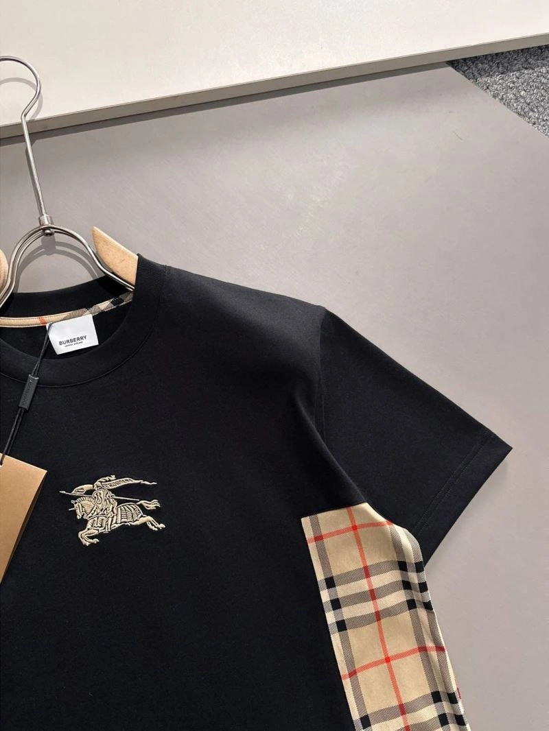 Flexible Burberry T-Shirts 100044