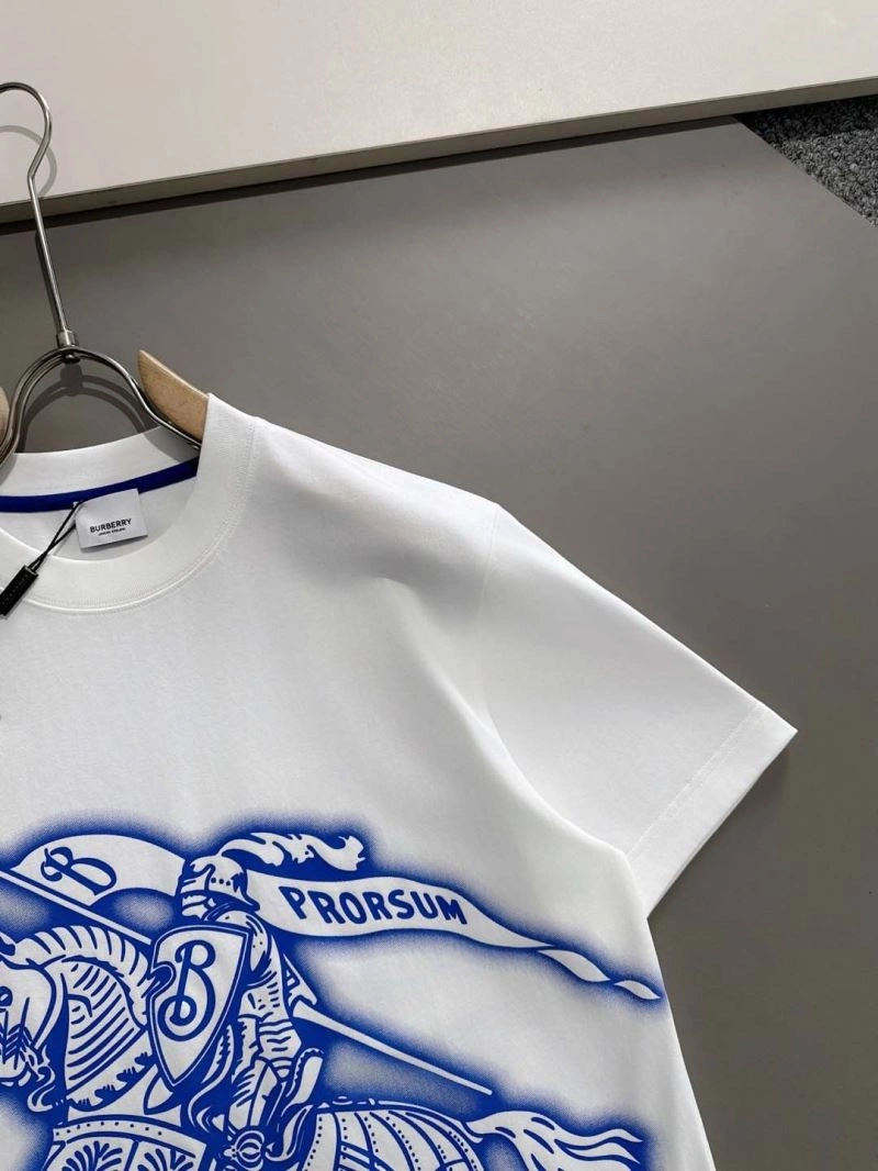 Lightweight Burberry T-Shirts 100088