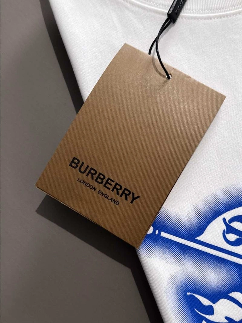 Lightweight Burberry T-Shirts 100088