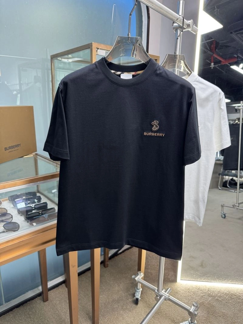 Burberry T-Shirts ModernLook 100060