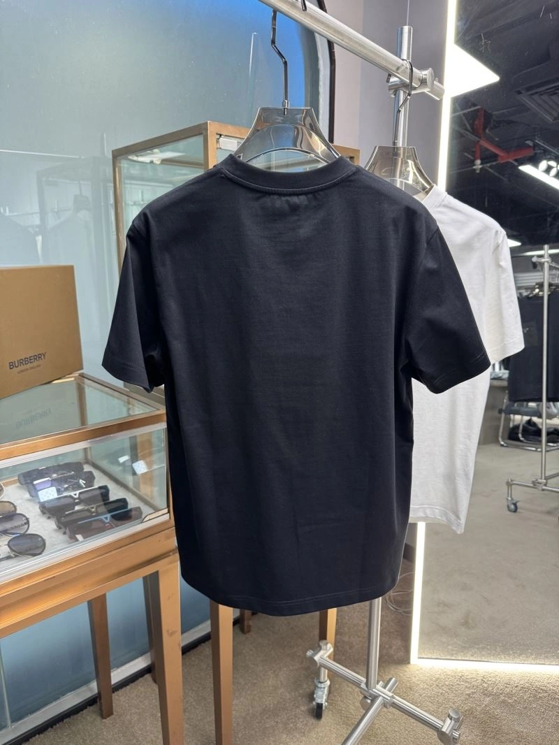 Burberry T-Shirts ModernLook 100060
