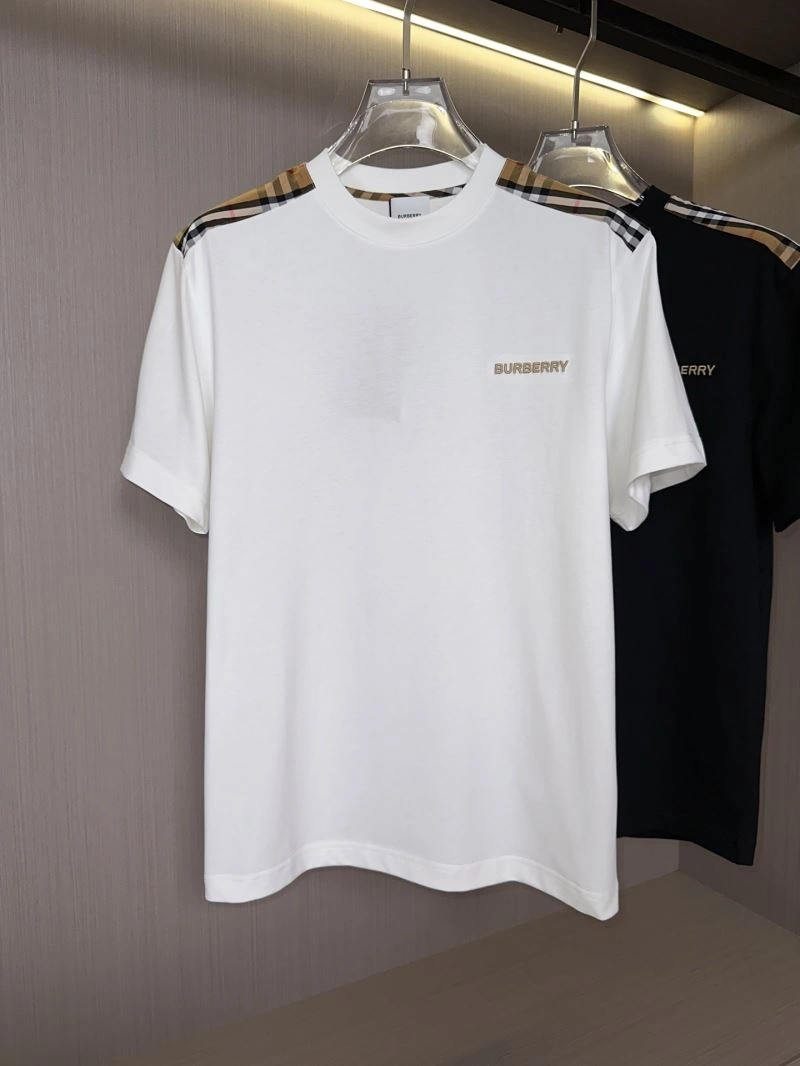 RelaxedFit Burberry T-Shirts 100025