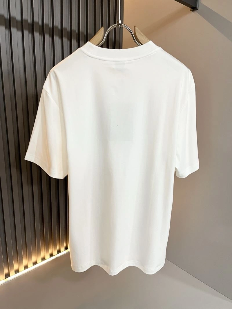 Burberry T-Shirts ComfortFit 100023