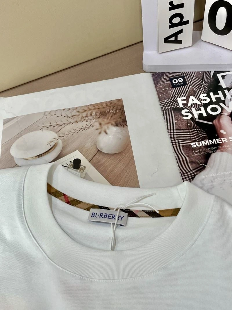 Stylish Burberry T-Shirts 100029