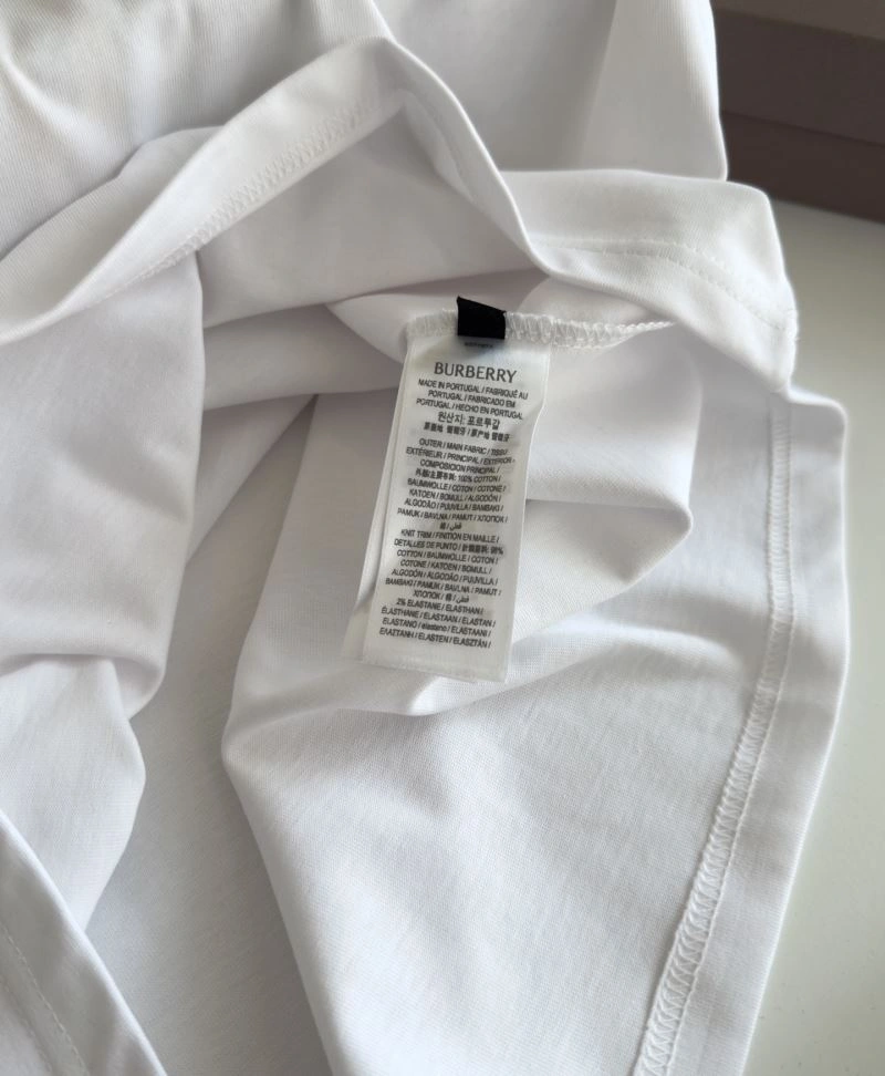 Burberry T-Shirts Durable 100016