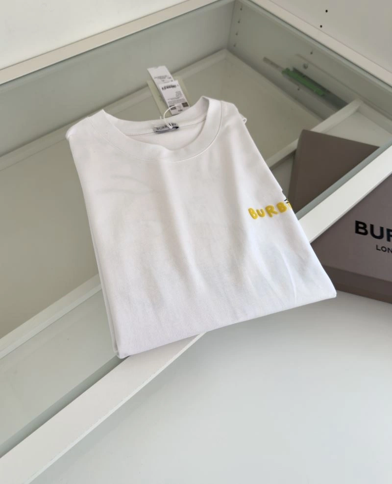 Burberry T-Shirts Durable 100016