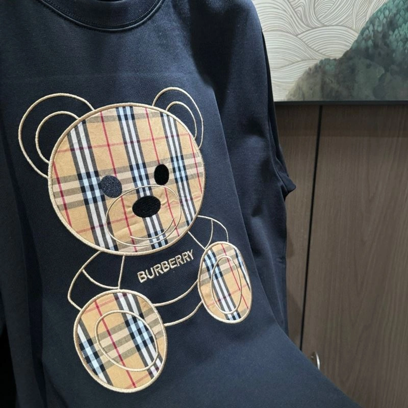 Burberry T-Shirts Durable 100009