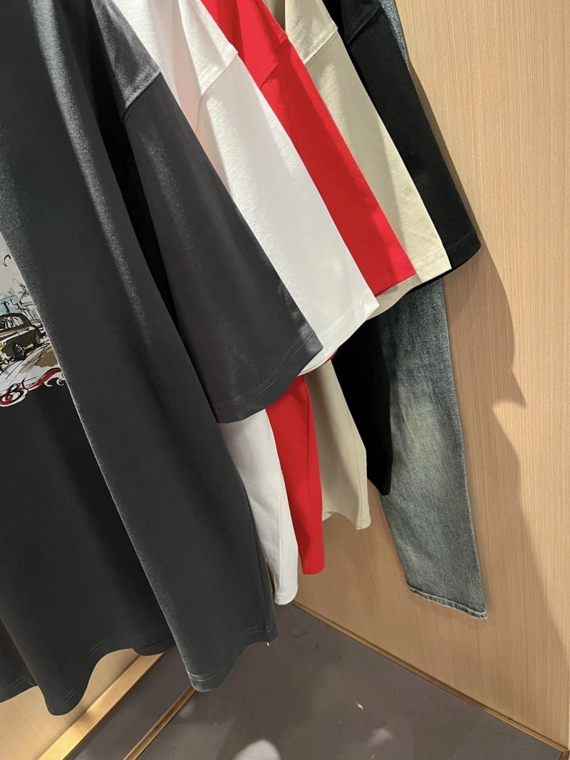UrbanChic Burberry T-Shirts 100001