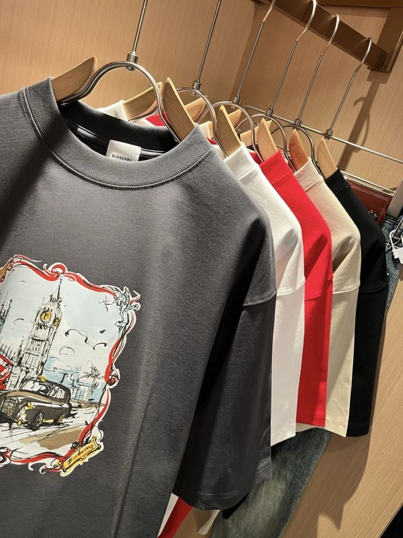 UrbanChic Burberry T-Shirts 100001