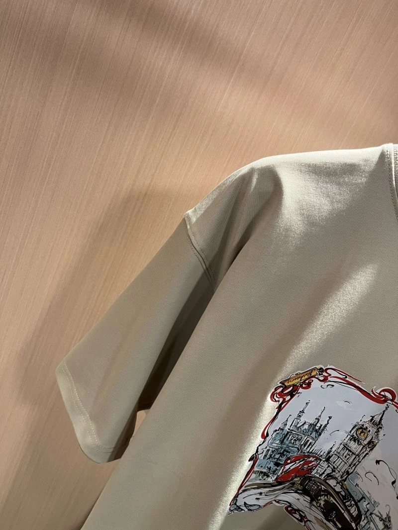 HighPerformance Burberry T-Shirts 100003
