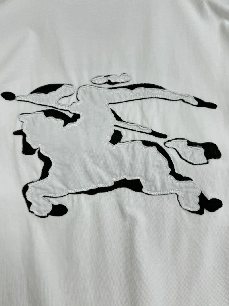 Burberry T-Shirts Snug 99980