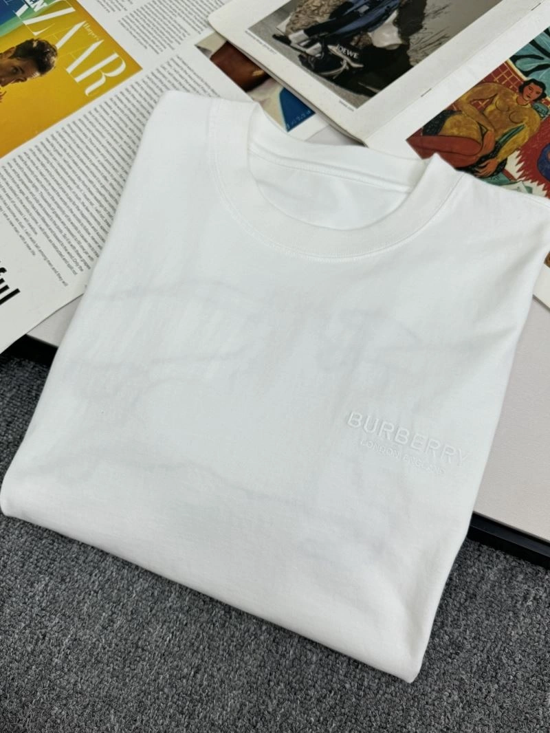 Burberry T-Shirts Snug 99980