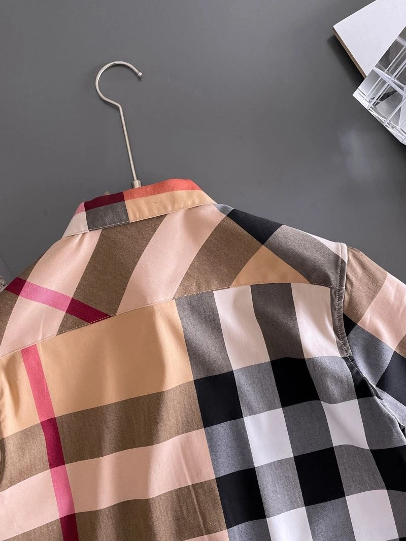 Attractive Burberry T-Shirts 100077