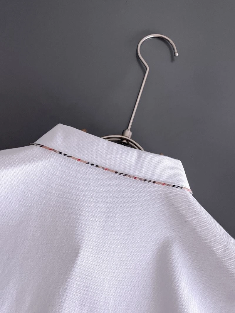 Burberry T-Shirts Lightweight 99956