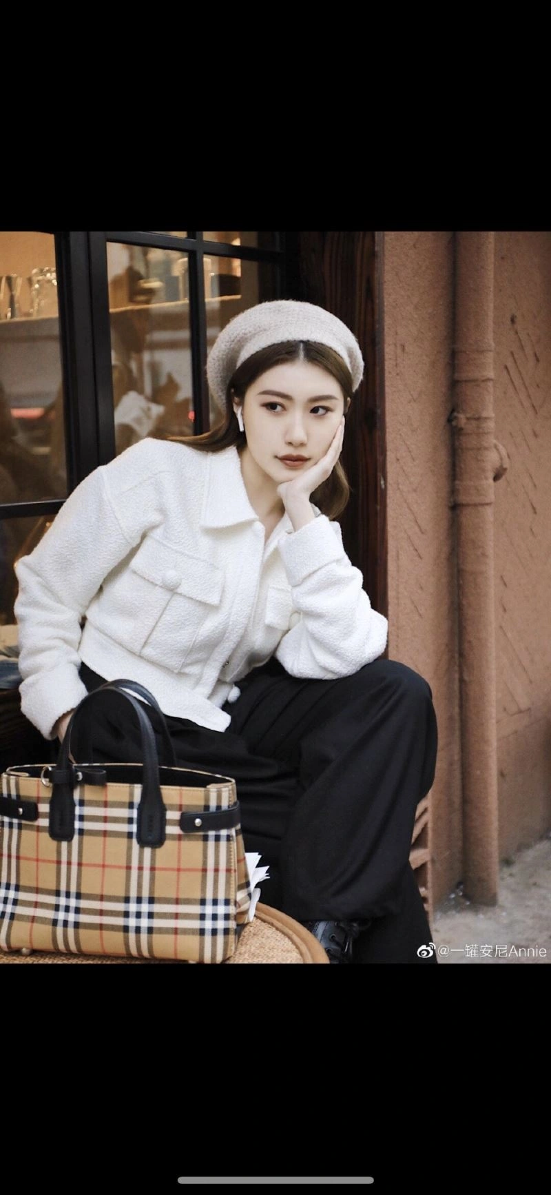 Burberry Top Handle Bags OnTrend 64487