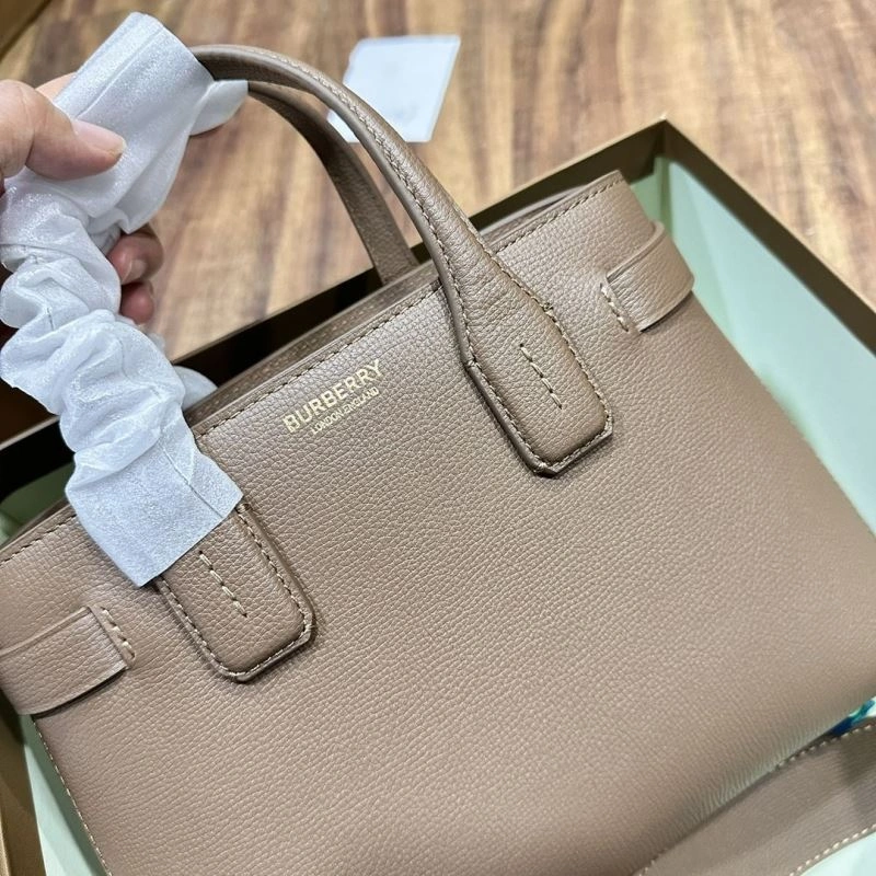 Supportive Burberry Top Handle Bags 64477