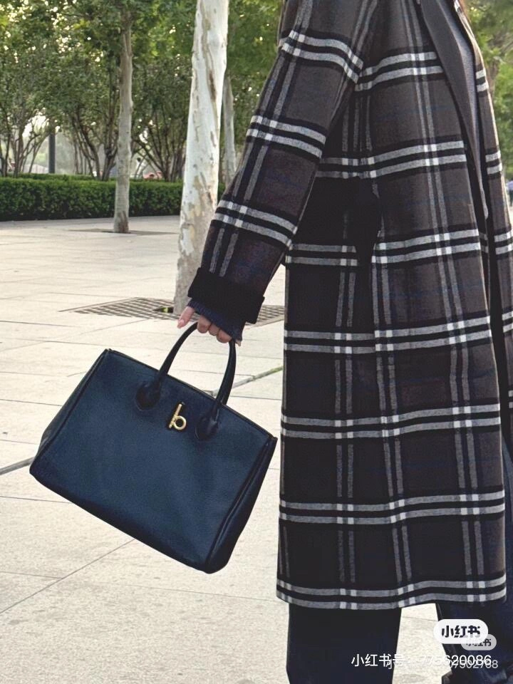Burberry Top Handle Bags EyeCatching 64483