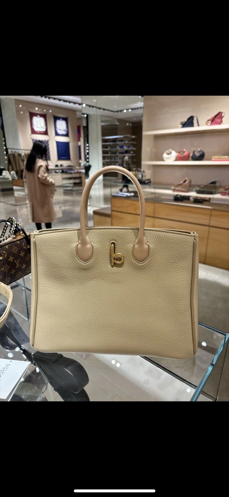 Burberry Top Handle Bags EasyMatch 64480