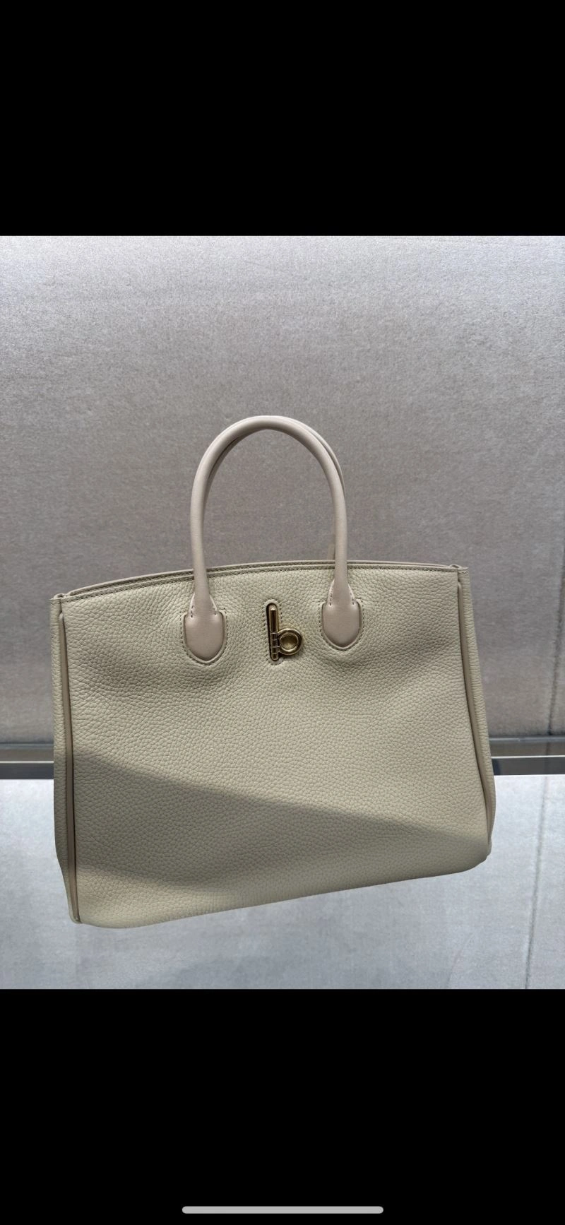 Burberry Top Handle Bags EasyMatch 64480