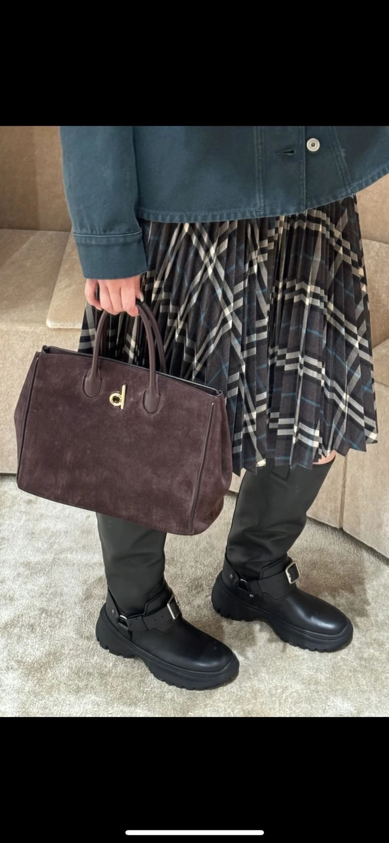 OnTrend Burberry Top Handle Bags 64484
