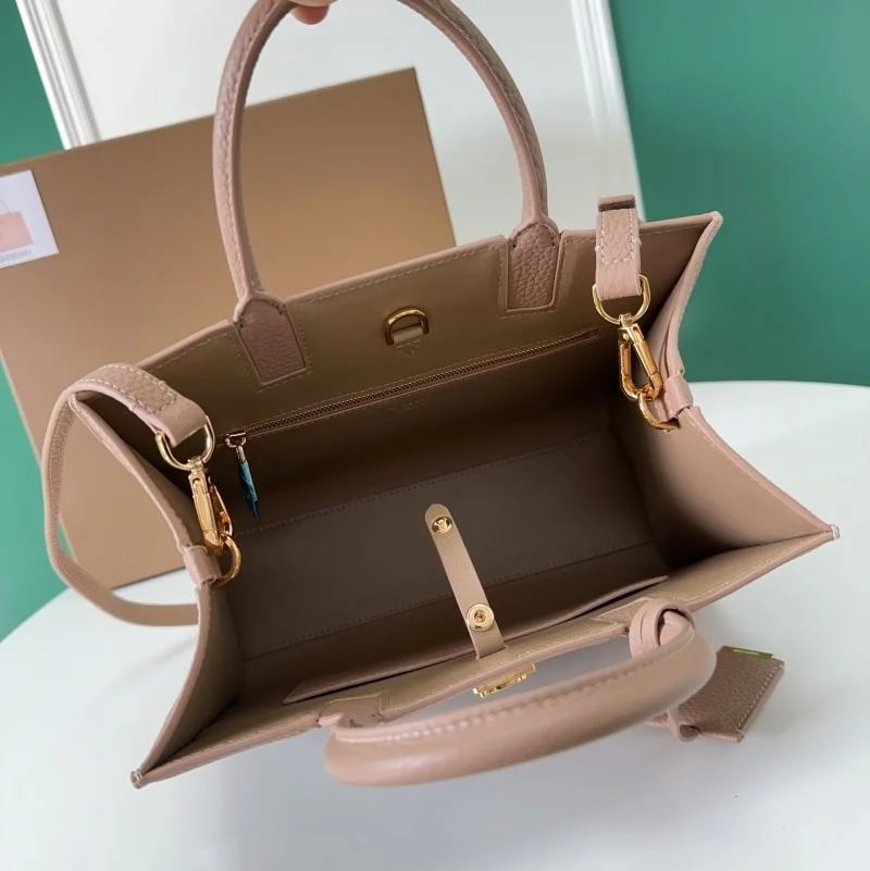 Neat Burberry Top Handle Bags 51651
