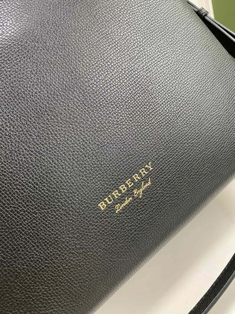 Stylish Burberry Top Handle Bags 37853
