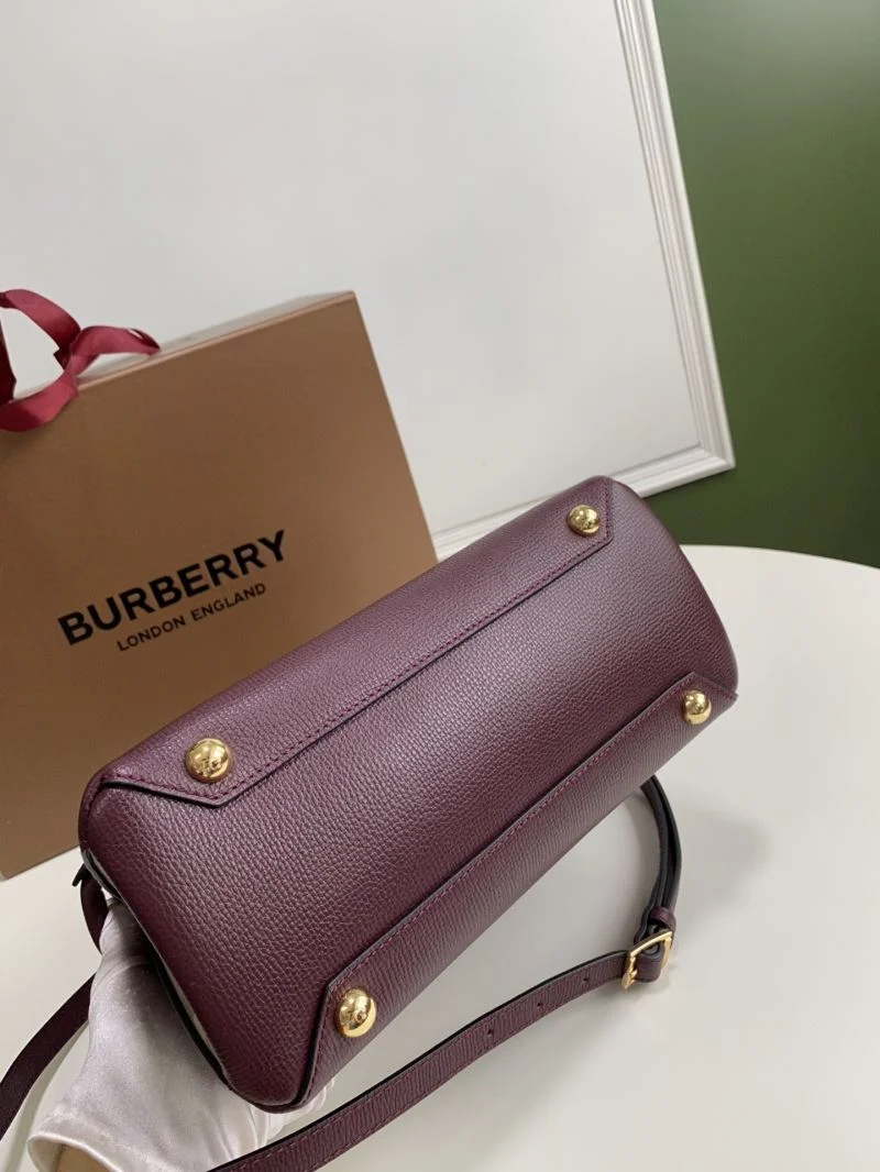 HighQuality Burberry Top Handle Bags 37851