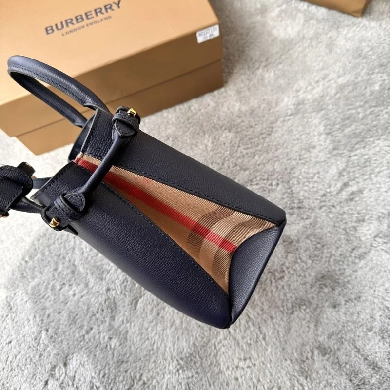 Trendsetting Burberry Top Handle Bags 37849