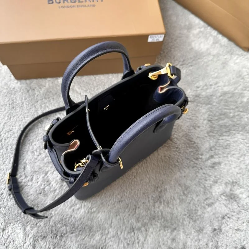 Trendsetting Burberry Top Handle Bags 37849
